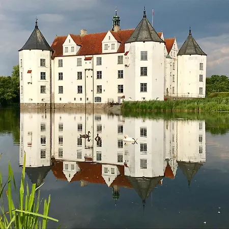 Skowronek Am Kurpark Apartment Gluecksburg
